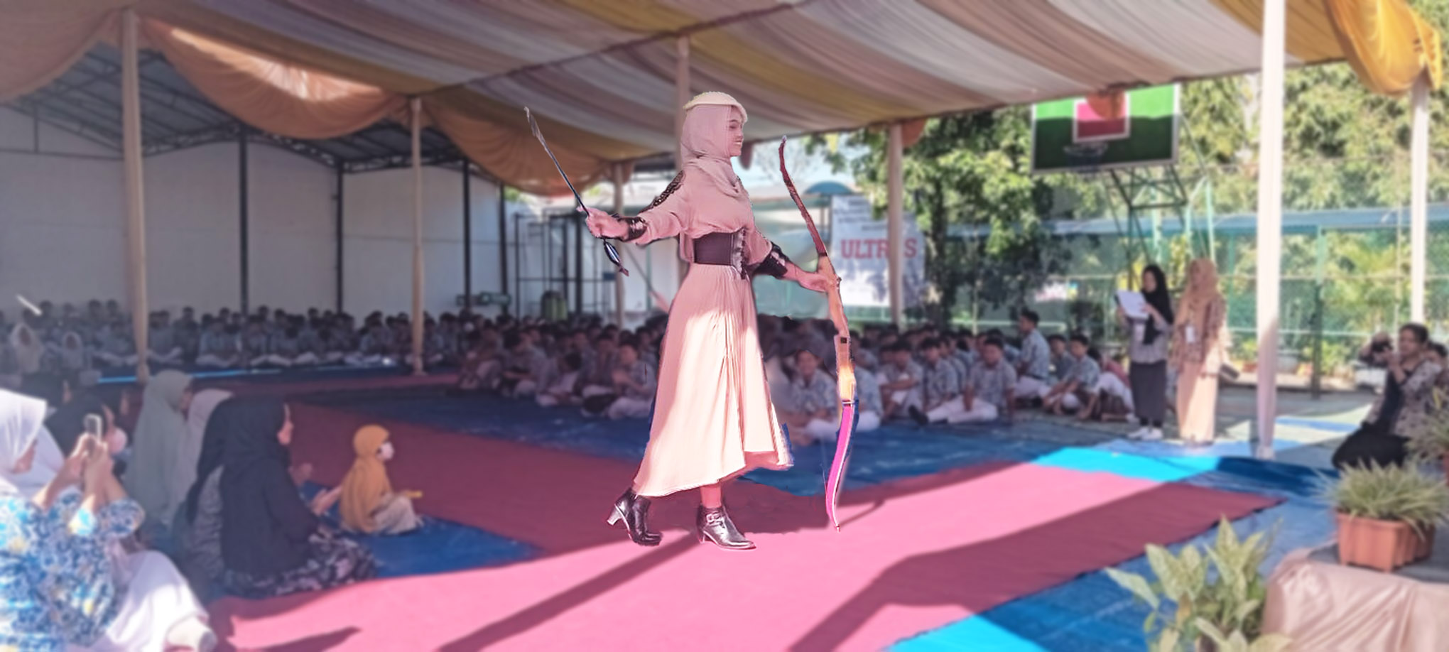 Salah satu peserta Fashion Show Kota Alexandria